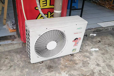 新巴尔虎右空调突然不制冷只吹自然风怎么办？