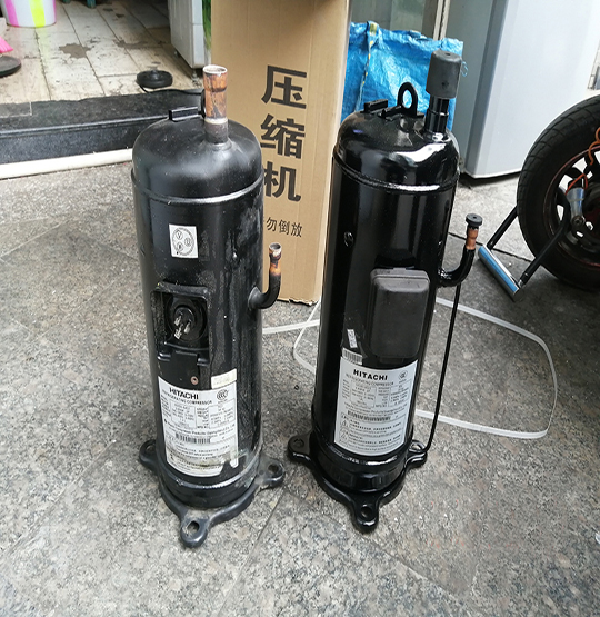 新巴尔虎右中央空调压缩机的更换维修